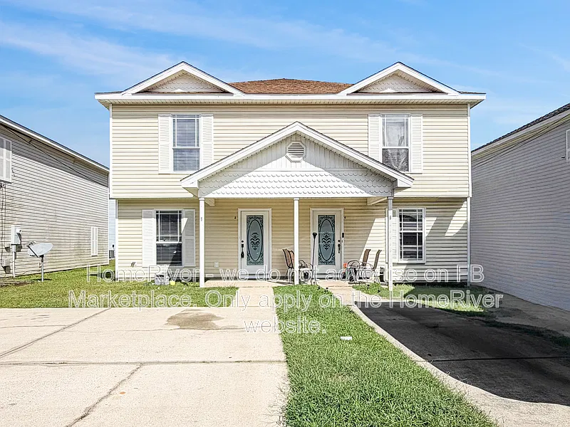 3 bed, 2.0 bath, 1287 sqft, $1,345 — Photo 3