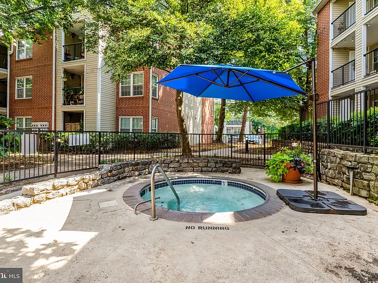 3308 Wyndham Cir #321 — Photo 44