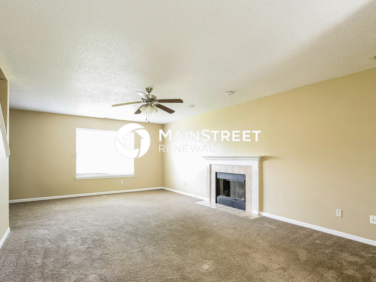10313 Cadogan Dr — Photo 4