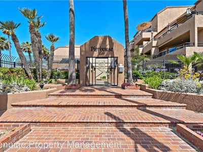 1200 Pacific Coast Hwy APT 101, Huntington Beach, CA, 92648