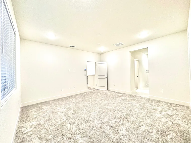7253 Vinny Pl — Photo 15