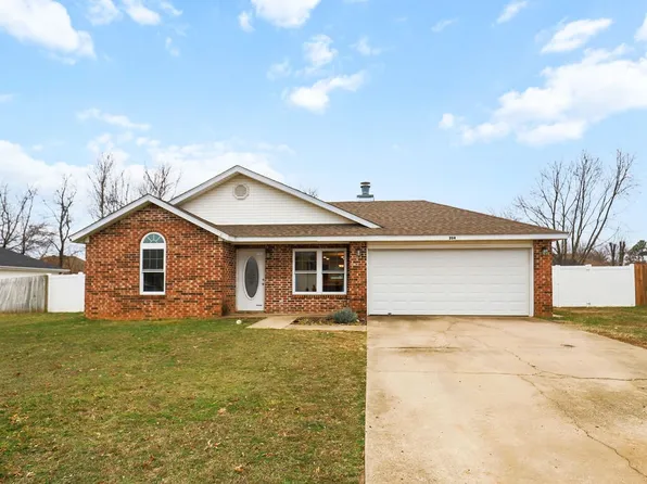 204 N Michael St, Lowell, AR 72745