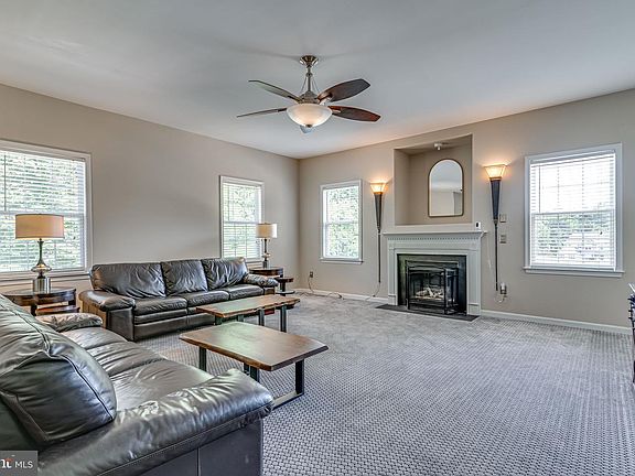 4th image of 6904 N Stuart Rd