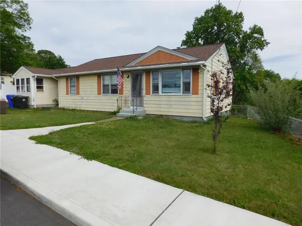 93 Gough Ave, West Warwick, RI 02893