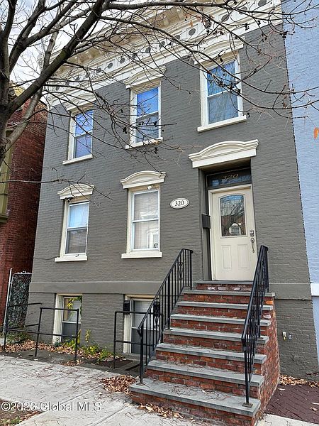 3rd image of 320 4th Street