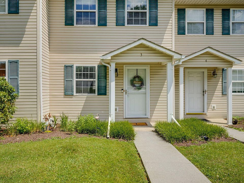 1st image of 2305 S Greenwood Dr Unit 3