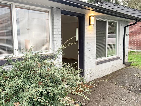 2nd image of 9222 Kenwood Dr SW APT B