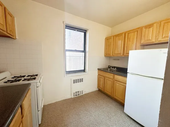 37-09 75th Street image 1 of 6