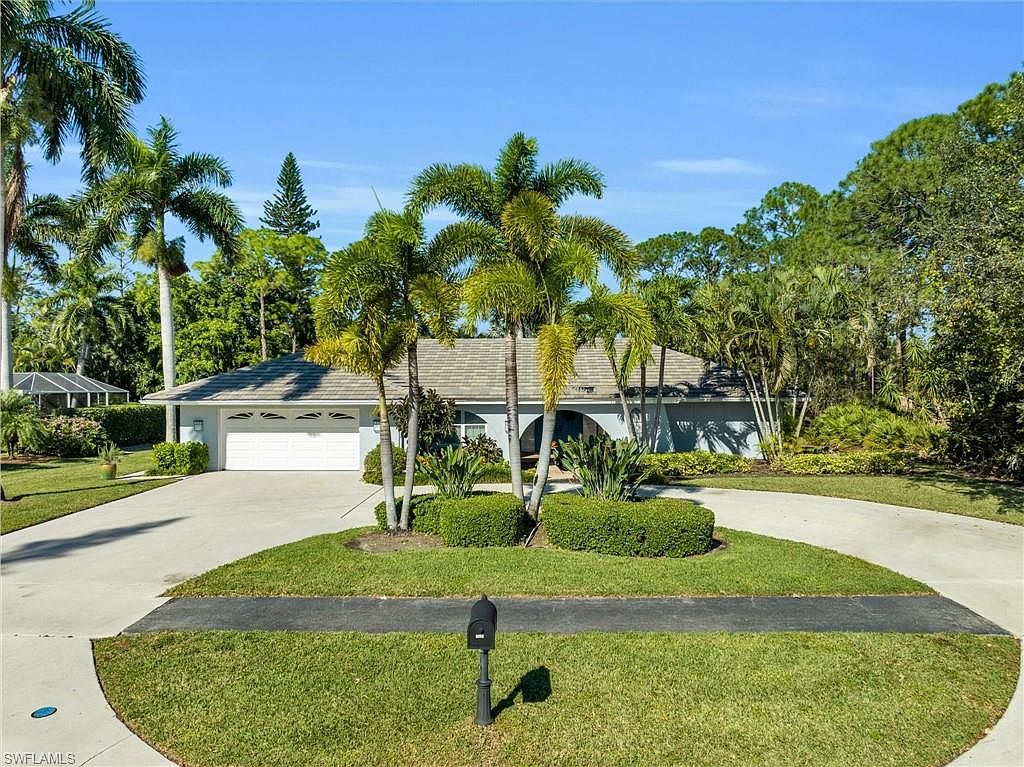 Curated visual reference: Picture Idea: 1905 Imperial Golf Course Blvd Naples Fl 34110 Mls 223094325