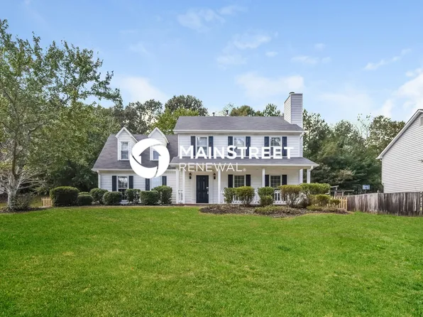 2935 Emerson Lake Dr, Snellville, GA 30078