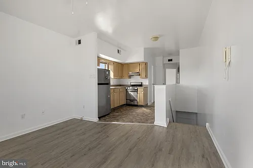 2223 S 15th St #3 Photo 1