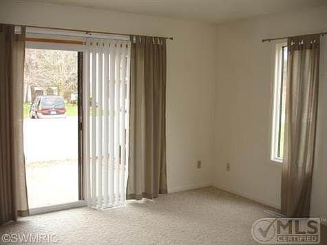 5th image of 17466 Dunewood Ct Unit C