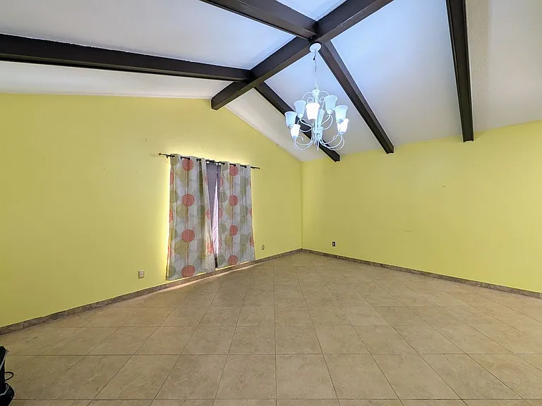 3848 W North Ln — Photo 11