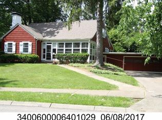 720 Riverside Dr, Springfield, OH 45504