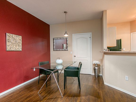 5th image of 1411 E Orangewood Ave Unit 137