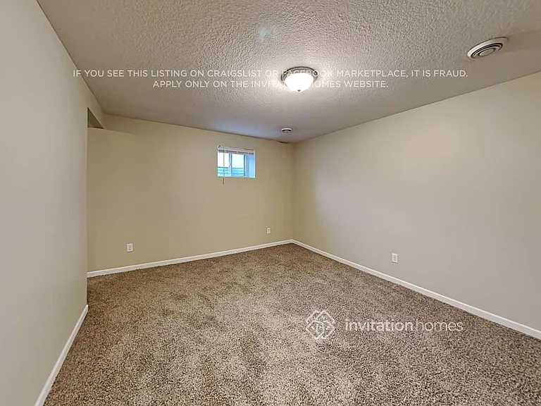 5644 Maryland Ave N — Photo 11