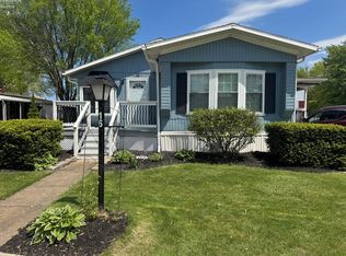 16 E Bass Cir, Marblehead, OH 43440