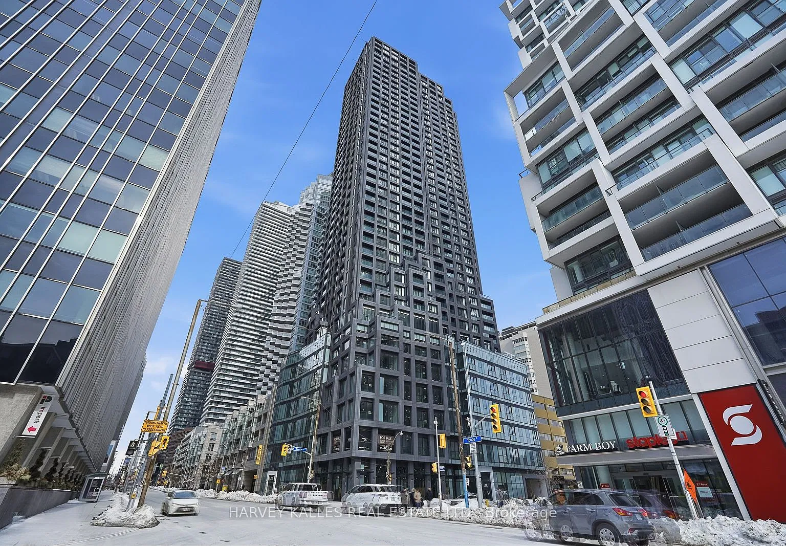 2 bed, $3,475 — Photo 1
