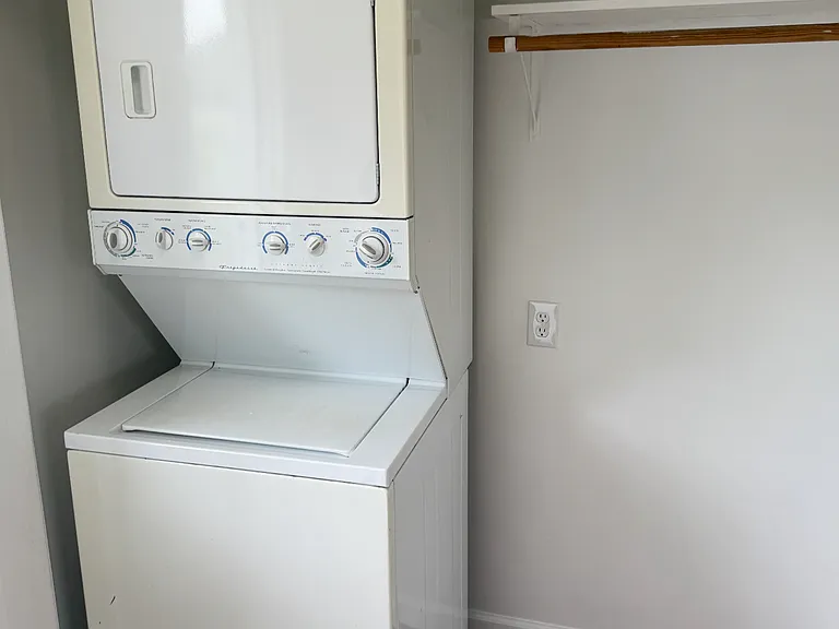 7200 N Lewis Rd — Photo 9