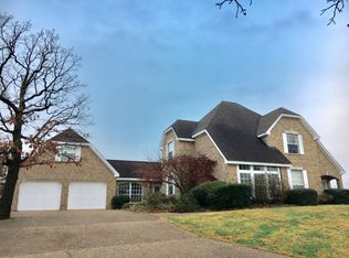 121 Norwood Dr, Greenwood, AR 72936