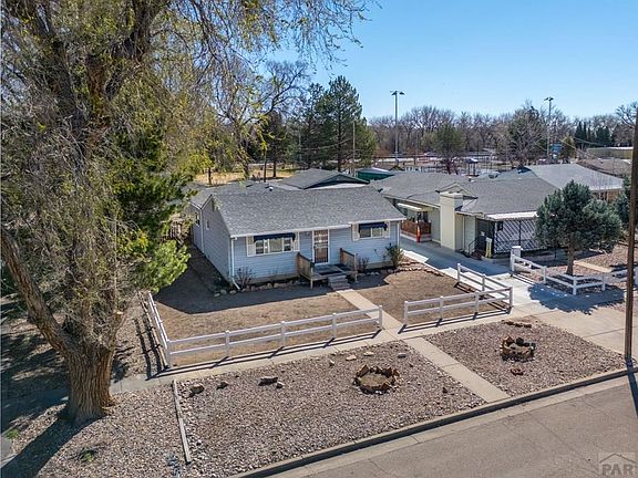 2nd image of 1918 N Santa Fe Ave