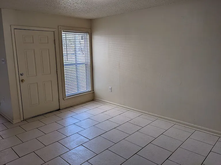 8316 Innovation Park Dr — Photo 6