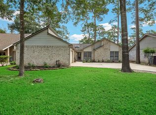 19522 Dianeshire Dr, Spring, TX 77388