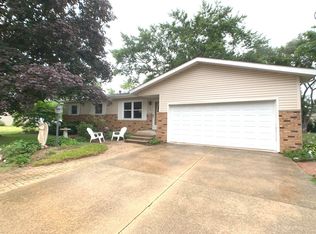 1038 Ina Ave, Princeton, IL 61356