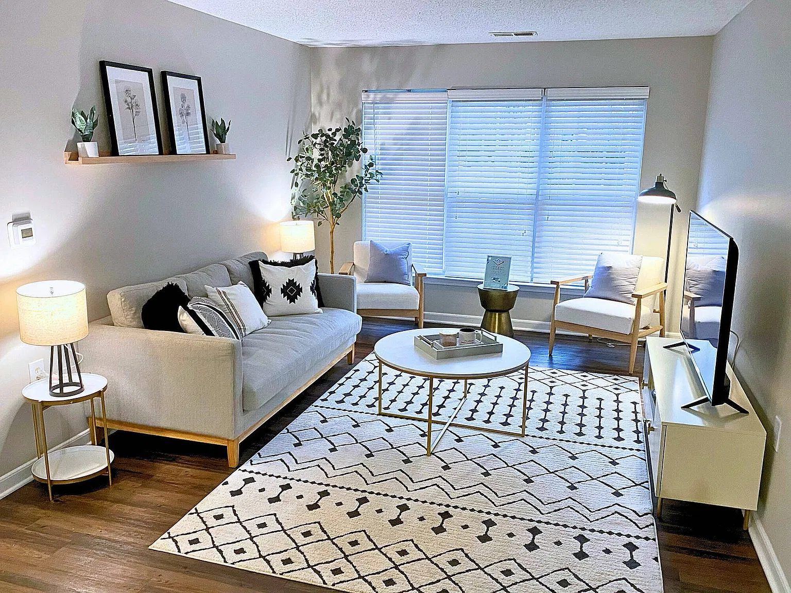 Centennial Ridge Student Housing — Photo 4