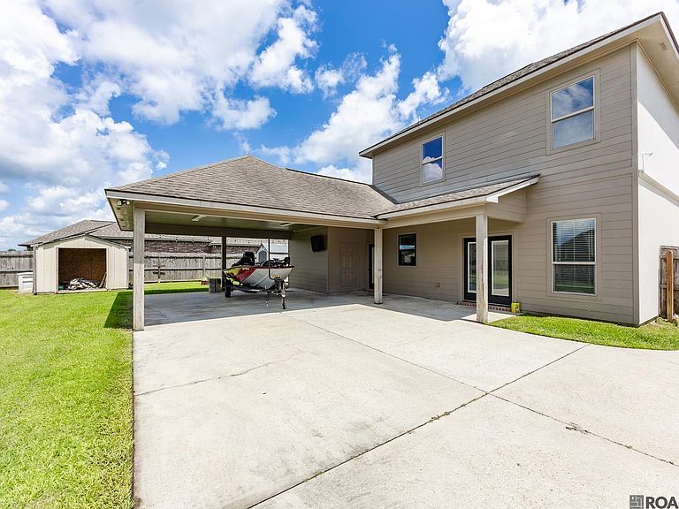 Listing photo 5