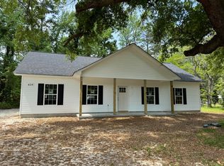 419 Ravenwood Rd, Walterboro, SC 29488