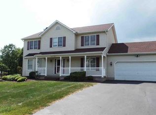 6327 Hidden Meadow Dr, Marcy, NY 13403