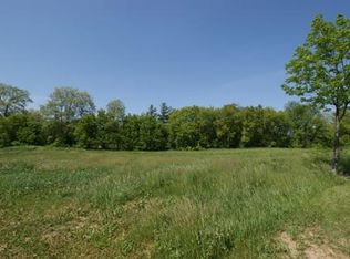 11631 Emily Ct, Spring Grove, IL 60081