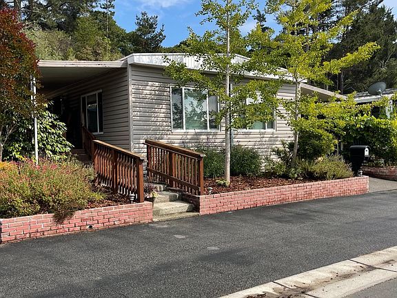2nd image of 137 Rosea Dr #137