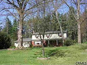 1st image of 3 Woodridge Ct