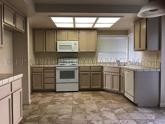 2nd image of 1351 Claremont Dr