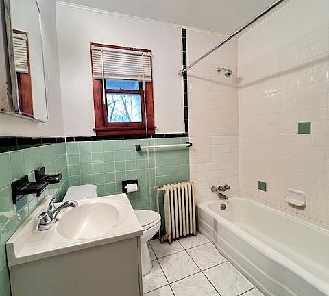 4th image of 293 Hudson St APT 2