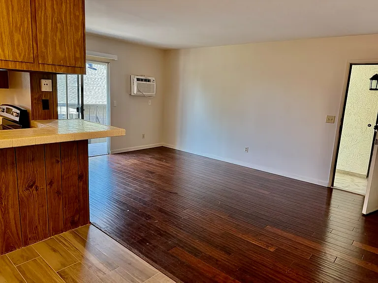 3960 Hawk St #3 — Photo 4