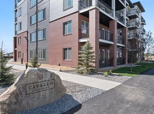 395 S Skyview Pkwy NE #2520, Calgary, AB T3N1Z7