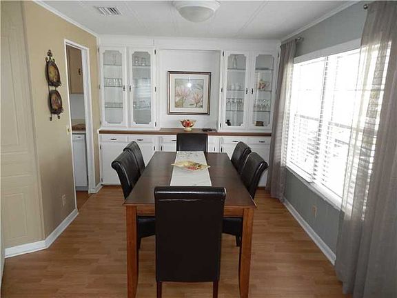 4th image of 5221 SW 22nd Ave