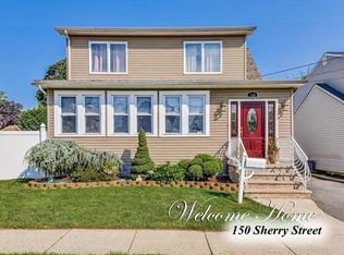 150 Sherry St, Woodbridge, NJ 07095
