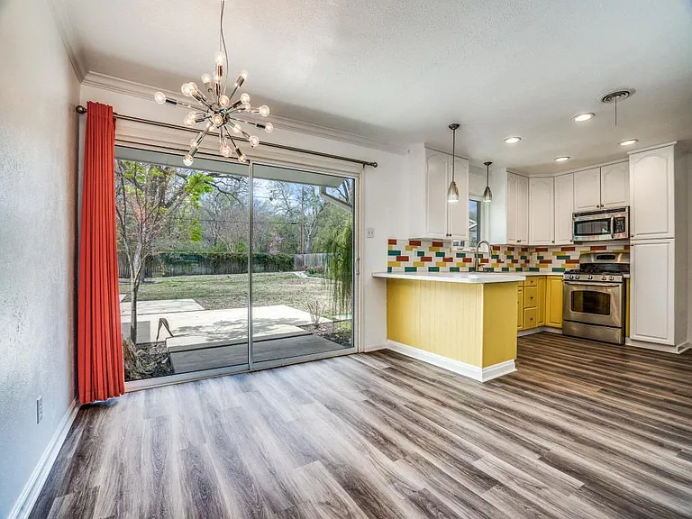 7031 Bucknell Dr — Photo 11