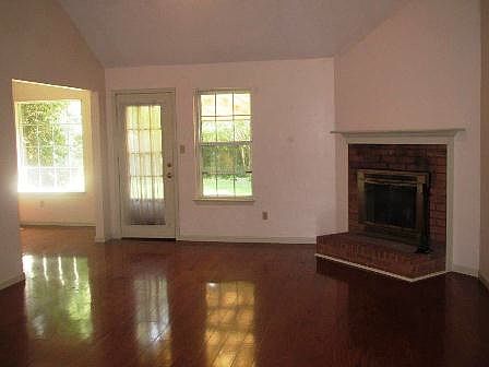 4th image of 7419 Gingerhill Ln