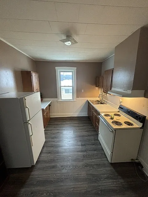403 Ellicott Street - 4 — Photo 1