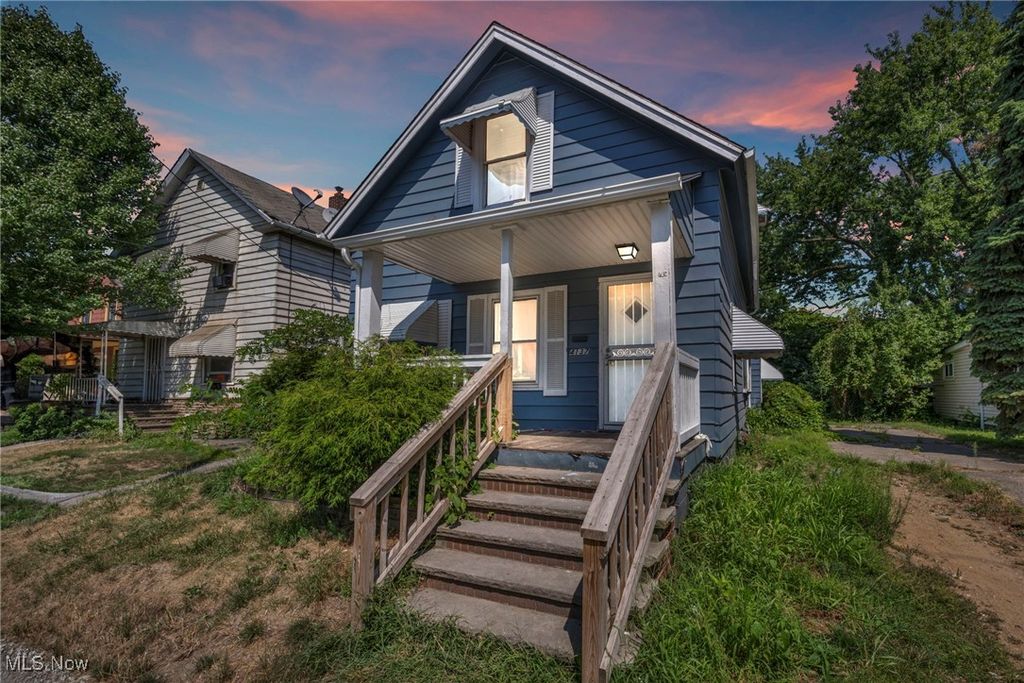 Real estate listing image
