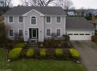 5172 Stevenson St, Richmond Heights, OH 44143