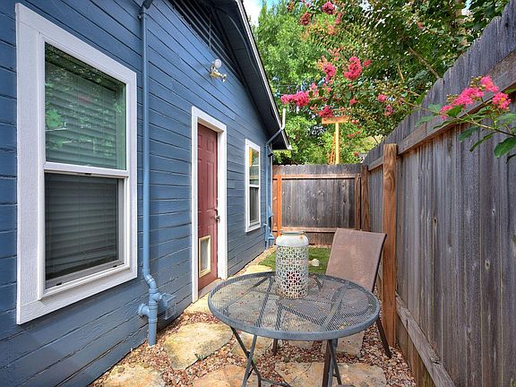 5th image of 1805 W 37th St #B