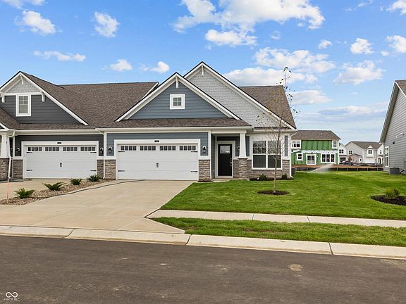 2nd image of 16902 Cattle Hollow Ln