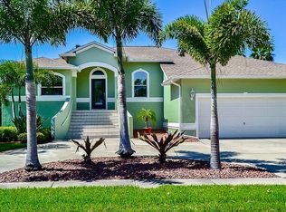 7250 Pebble Beach Ln, Seminole, FL 33777