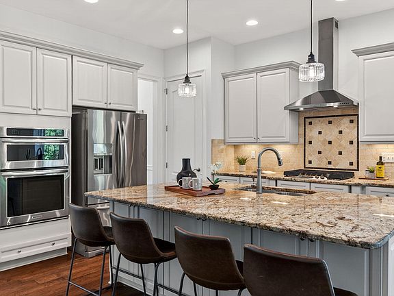 4th image of 1745 Hasentree Villa Ln